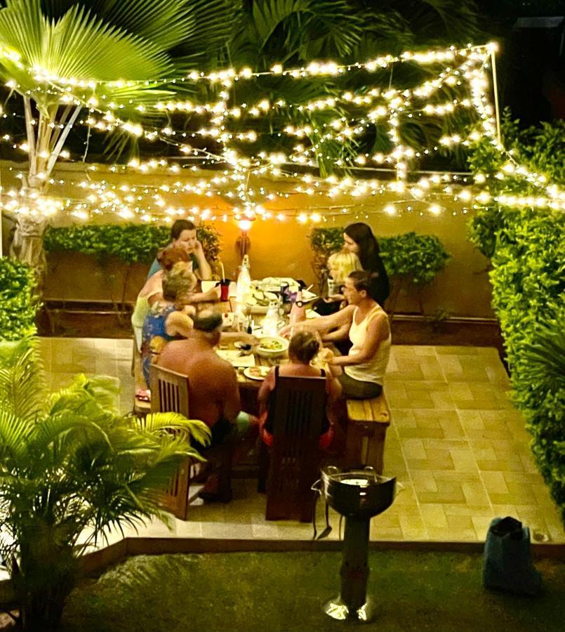 Aparthotel Tropical Hideaway Beau Vallon  Exterior foto