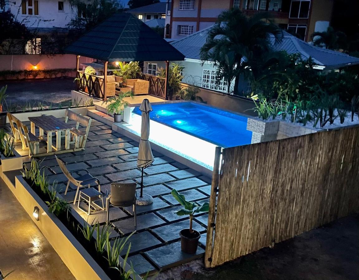 Aparthotel Tropical Hideaway Beau Vallon  Exterior foto